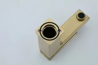 Смеситель для раковины Gappo G1017-3 золотой сатин